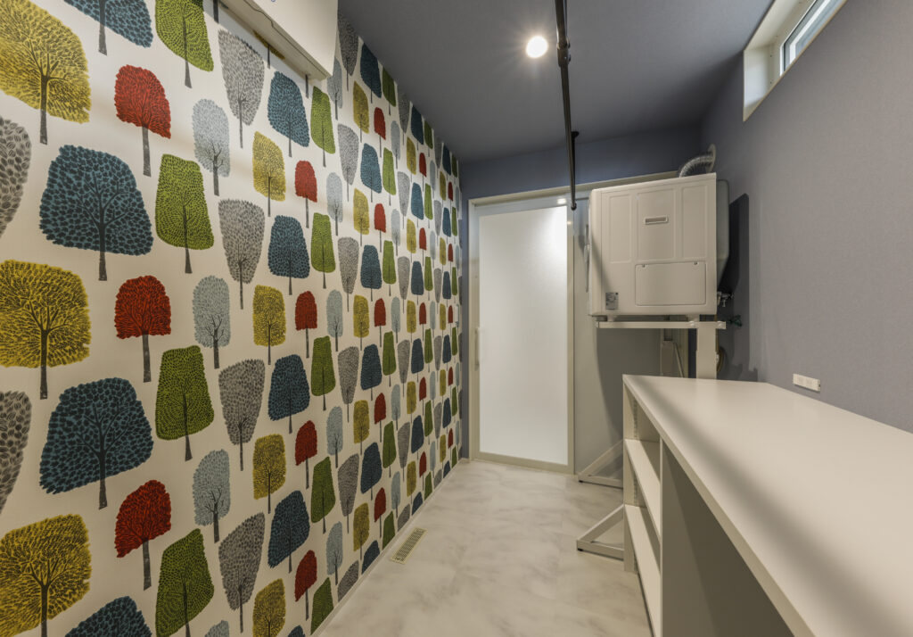 床ガラリがあるランドリールーム