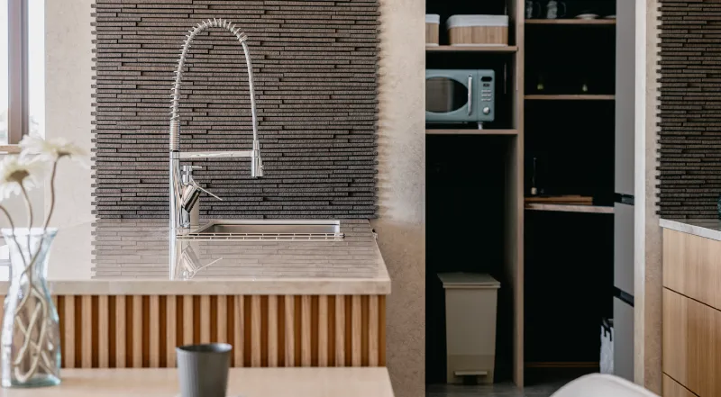 機能性のあるキッチンの水栓