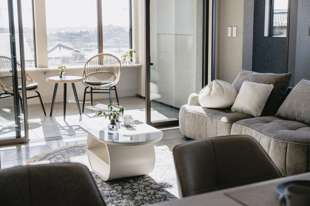 リビングとつながるおしゃれなインナーテラス